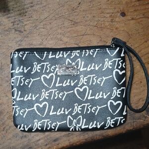 Betsey Johnson Luv Betsey Black and White Wristlet